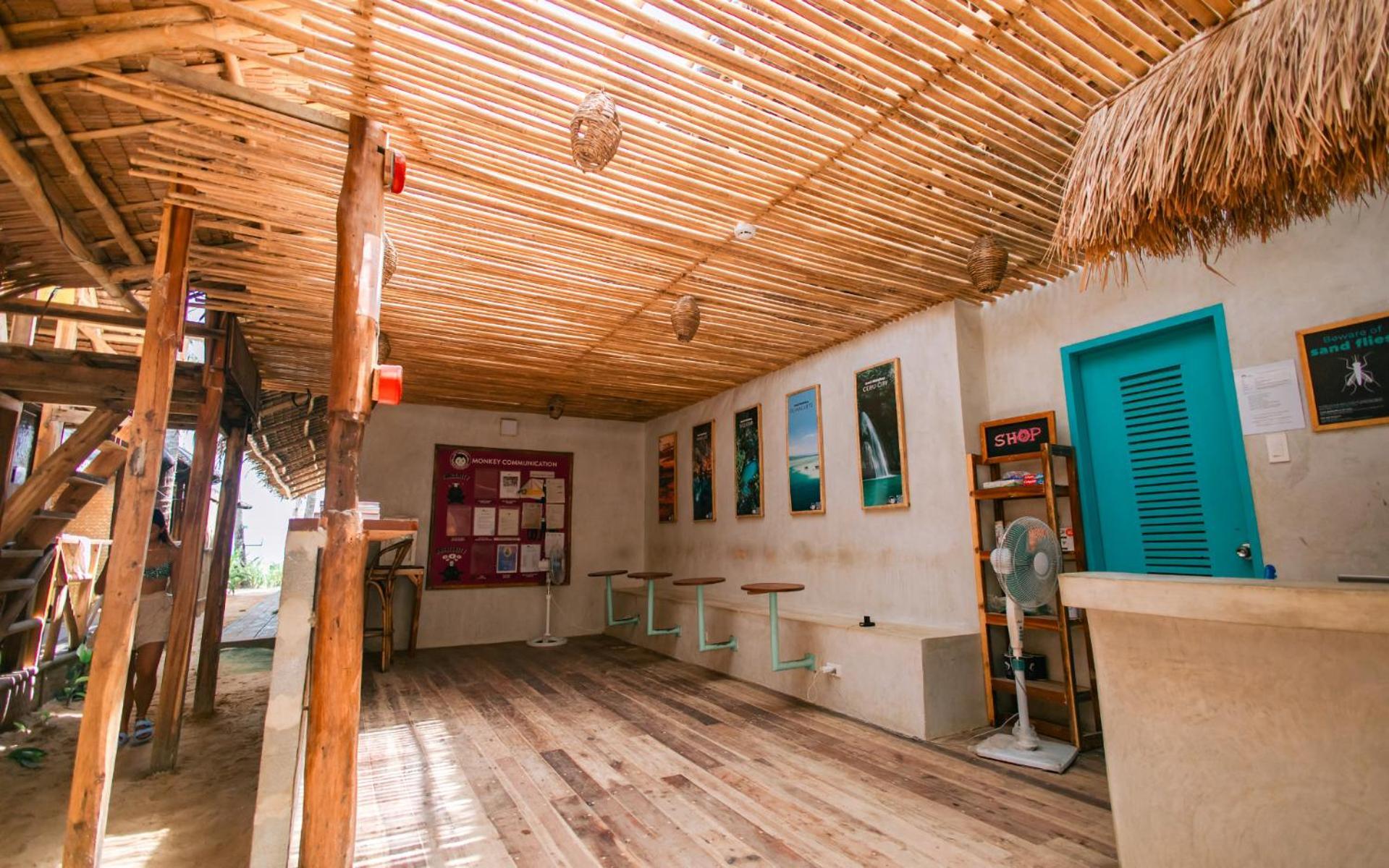 Mad Monkey Hostel Nacpan Beach (Adults Only) Эль-Нидо Экстерьер фото
