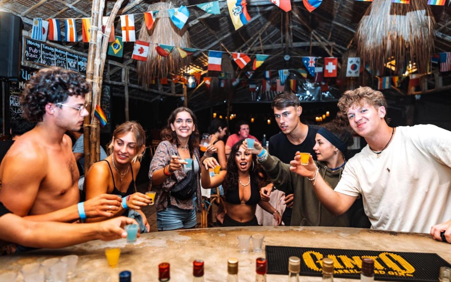 Mad Monkey Hostel Nacpan Beach (Adults Only) Эль-Нидо Экстерьер фото